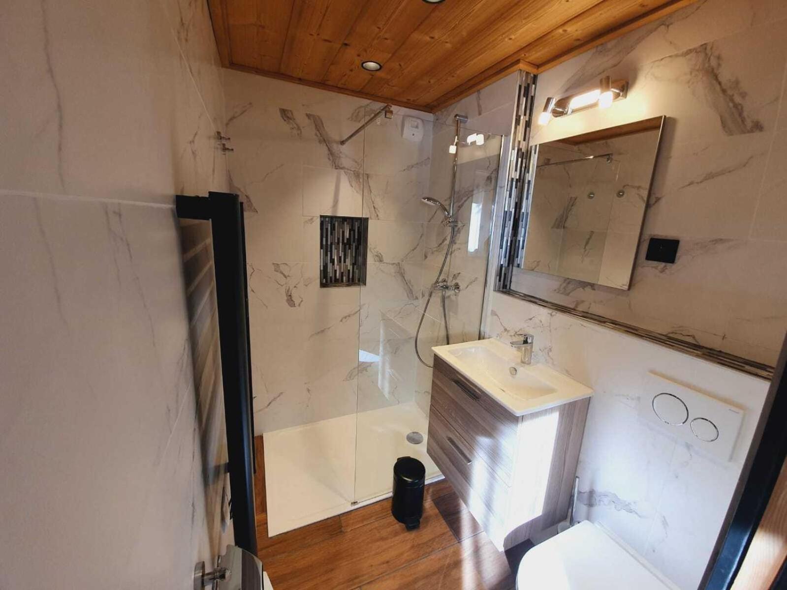 Delphinette - Privatif Chalet *